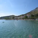 Azra