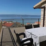 Aparthotel Azra