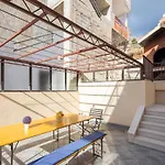 Azra Aparthotel Duće