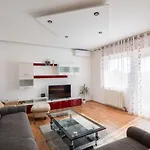 Aparthotel Azra Duće