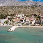 Azra Duće