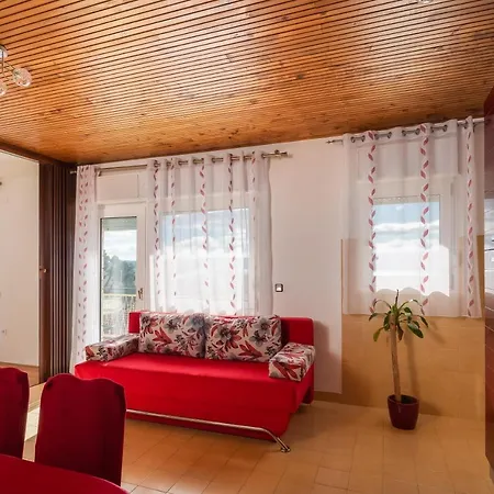 Azra Apart Otel