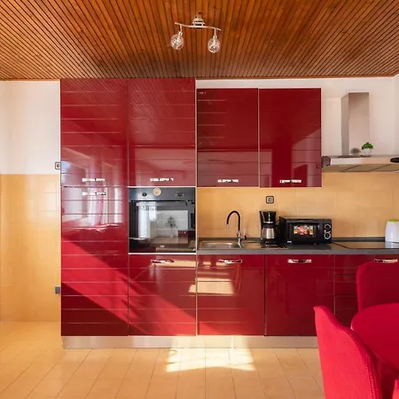 Apartmanhotel Azra 4*