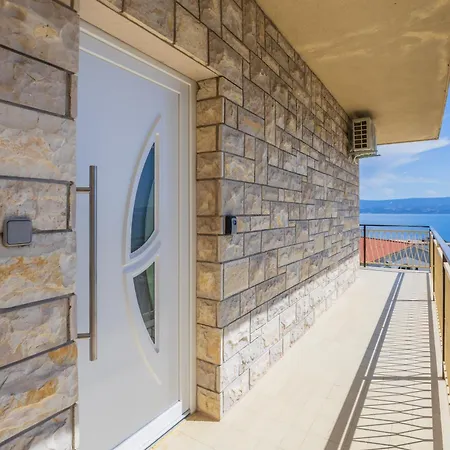 Apart-hotel Azra