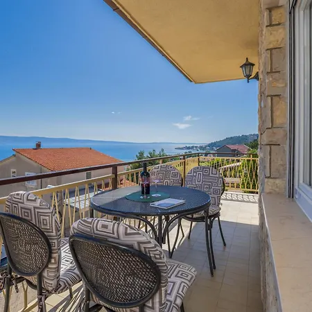 Apart-hotel Azra